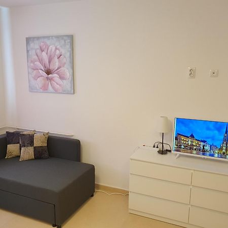 Апартаменты Podbara Center Нови-Сад Экстерьер фото